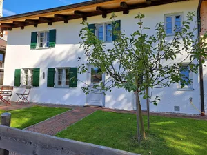 Image of \"Apfelgrün\" holiday apartment, romantic holiday in a listed building