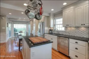 Image of Highlands Charmer, close to everything, perfect Derby location