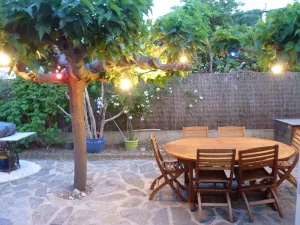Image of 3-sided house 110 m2 400 meters from the beach