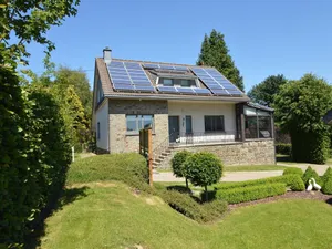 Image of Luxurious Holiday Home with Sauna in Bütgenbach