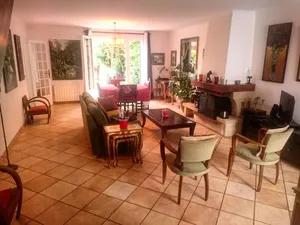 Image of Town house in Chevreuse valley