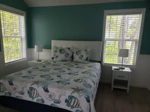 Image of Queen Beach Bongalo