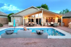 Image of Beat the Heat! 10% off May Stays