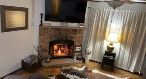 Image of Cozy riverside home
