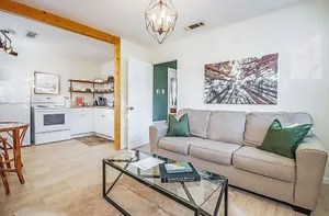 Image of The Pine Cottage - Walking Distance to Campus