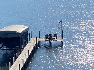 Image of Peaceful Lakeside Living