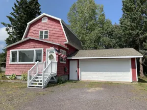 Image of Cozy 3 bedroom home with garage & sauna