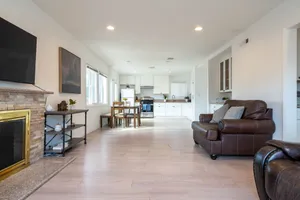 Image of Safe Neighborhood, 4 Bedroom, Garage, & Big Back Yard.