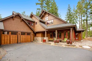 Image of Golf-course-front house with firepit, fireplace, Ping-Pong, billiards & bikes