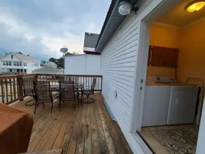 Image of large king room with 1gb wifi jacuzzi. fireplace