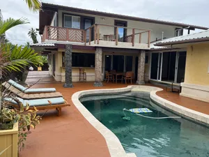 Image of Family luxury villa w\/Pool Hilo — 5 min from the beach!