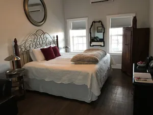Image of NEWPORT INN #2 - NO CLEANING FEES!! FREE PARKING!! WALK TO GAMES AND CONCERTS!!