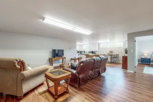 Image of Retreat on Fillmore Street