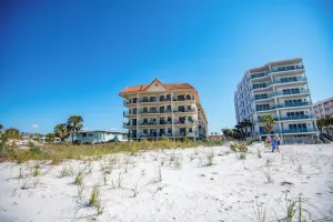Image of JANUARY RATE SALE !!! SPRING BREAK DATES AVAILABLE DIRECTLY ON ST PETE  BEACH!!