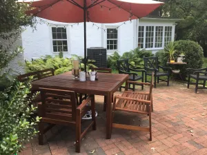 Image of 5 bedroom historic home-perfect for college graduations!