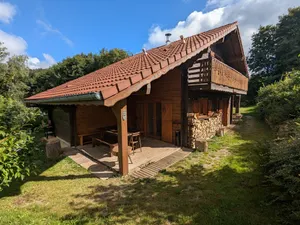 Image of Chalet spacieux près de Gérardmer avec terrasse, verger et activités montagne - FR-1-589-121