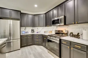 Image of 6 Mi to Empire Polo Club: Indio Home w/ Grill!