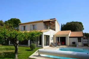 Image of Villa near Avignon, comfortable, garden, swimming pool