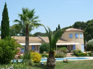 Image of Bed and Breakfast in a 19th century Bastide in a large wooded park with swimming pool - sleeps 4
