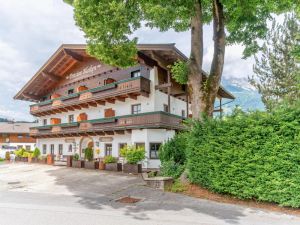 Image of Rustic Tyrolean guesthouse only 300m to ski lift