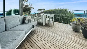 Image of SeaEsta - Cosy, Great Styling And Free Wi-Fi