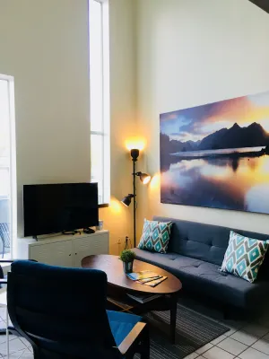 Image of Modern Downtown Tempe Loft