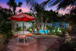 Image of Tropical Sunset Bungalow with Pool & Hot Tub near Bishop Arts District.