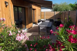 Image of Maison Bassin d'Arcachon - Arès - Proche plage et commerces, 3 chambres, 8 personnes, Climatisation