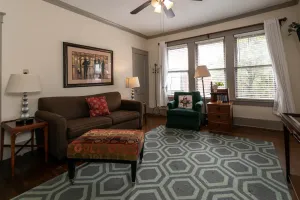 Image of Memphis Belvedere Suites Upper Deluxe King 1 Bedroom