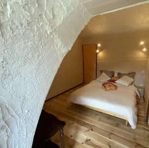 Image of L'Oustaliere, Chambre CÉLINE, spa and sauna access