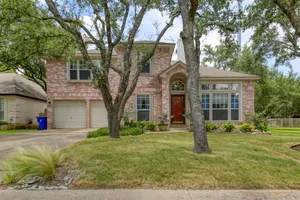 Image of Tree Covered Beauty! Home close to Austin and Freeways, Shopping & more!