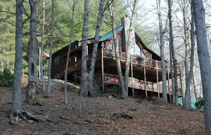 Image of Riverfront,Spacious,Two Master Suites,HotTub,WIFI,Dog Friendly,Floats,PoolTable
