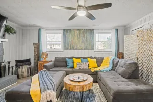 Image of Stylish Haven 11 Minutes from the Richmond Airport