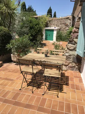 Image of House of 40m2, 2 rooms with terrace and garden full foot in old center