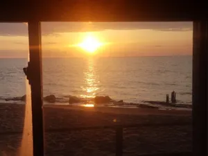 Image of #6 Two bedroom Dog friendly beachfront cabin.