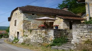 Image of Authentic little house