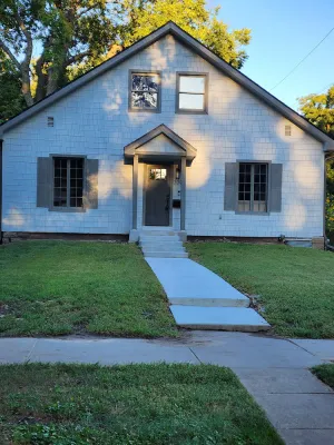 Image of Walking Distance to Aggieville, K-State, and City Park!