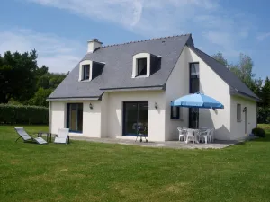Image of Well equipped house in a quiet area of ​​1700m2 fenced near the beaches