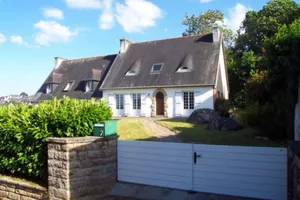 Image of D8008 - VILLA ON CLOSED GARDEN LOCATED 150 M FROM THE BEACH OF THE SABLES-BLANCS