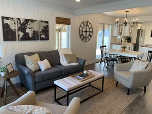 Image of Updated charming home - perfectly located between Downtown & Kidsport Complex