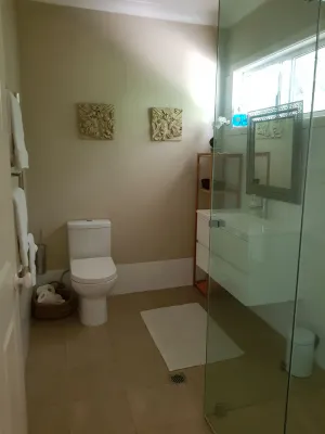 Image of Quiet & Private Location, Convenient to Town Amenities