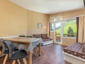 Image of Appartement 5 personnes au pied des pistes avec balcon et Wifi - FR-1-314-172