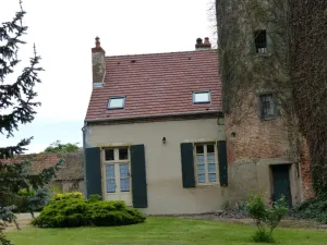Image of Charming house with fireplace and garden in Dompierre-sur-Besbre