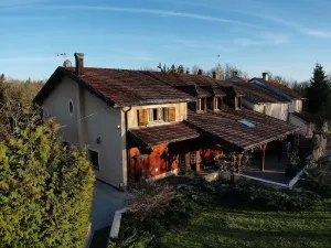 Image of Country property with covered terrace and large swimming pool
