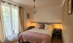 Image of Bright and quiet apartment, Garden level