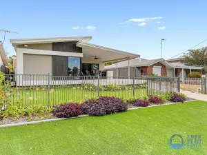 Image of Water Lovers Haven in Mandurah