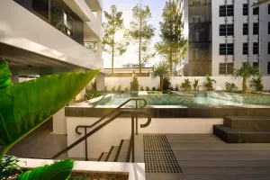 Image of Luxe Hotel Style with Amenities of Apartment City Vibes near Beach/ Restaurants