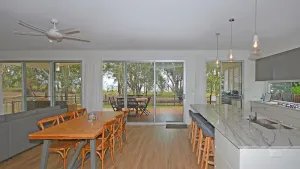 Image of Beachside - Burrum Heads- Beachfront - 3BR- Wifi
