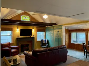 Image of Cute and cozy lake cottage, next to DAR State Forest