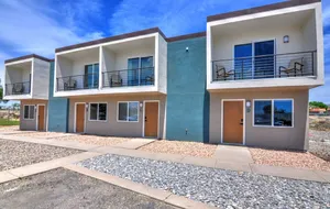 Image of 2 Private Townhomes w\/ 4 beds